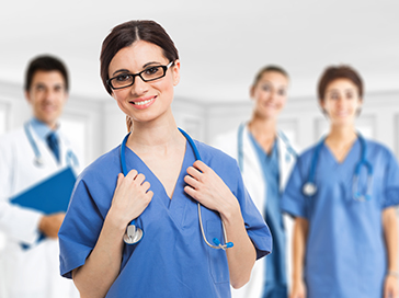 Cómo ser Auxiliar de Enfermería? ¿Qué funciones realiza? - Blog - Instituto  Europeo de Formación y Cualificación